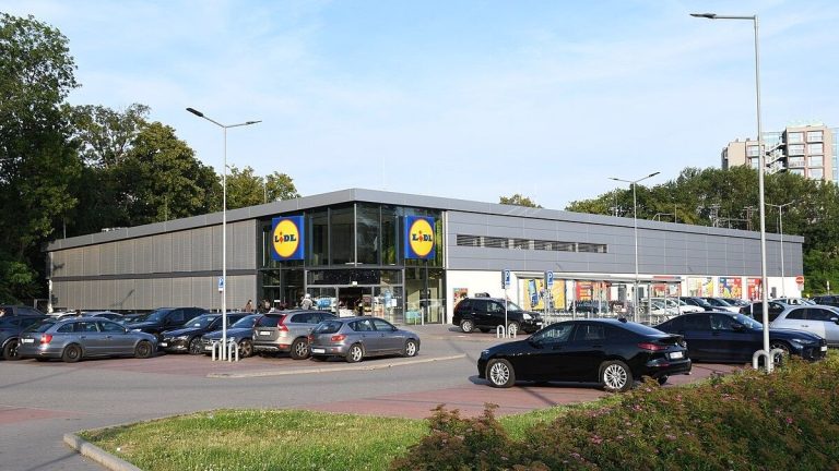 Oblíbená masová pochoutka z Lidlu, kterou si kupuje skoro každý Čech, je lež. Máte ji doma? Není to, za co se vydává 1 lidl