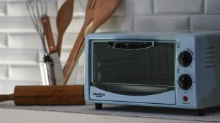 Kdo bude mít neustále zapnuté tyhle spotřebiče, ten se nedoplatí. Ukázalo se, o kolik peněz přijdete