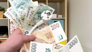Brusel si brousí zuby na Česko. Čekají nás nové daně. Všichni tak budeme splácet unijní dluhy