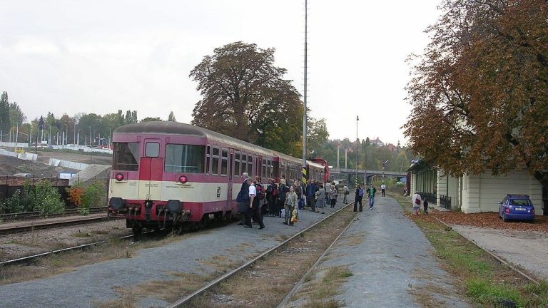 vlak ceske drahy
