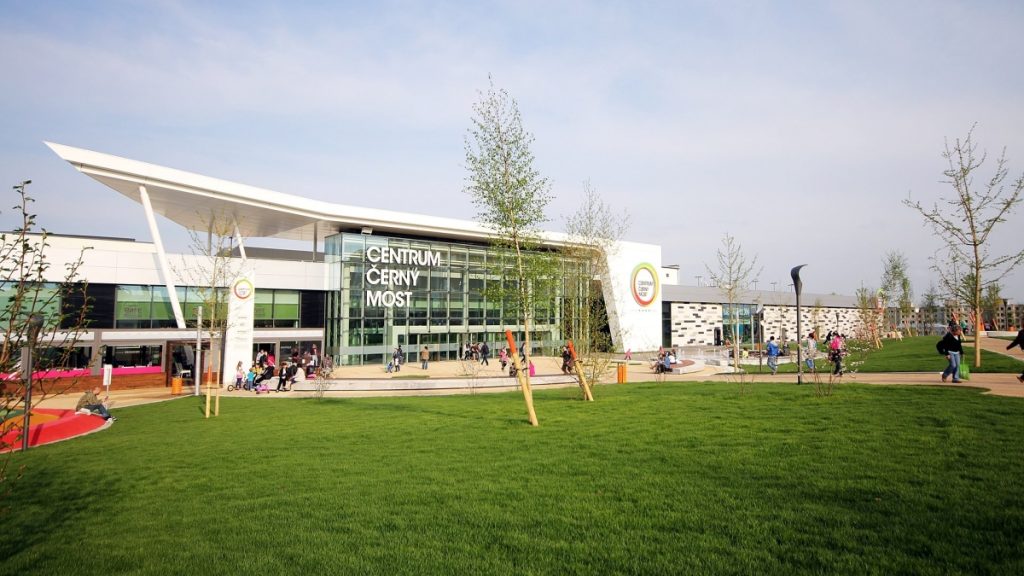 centrum cerny most