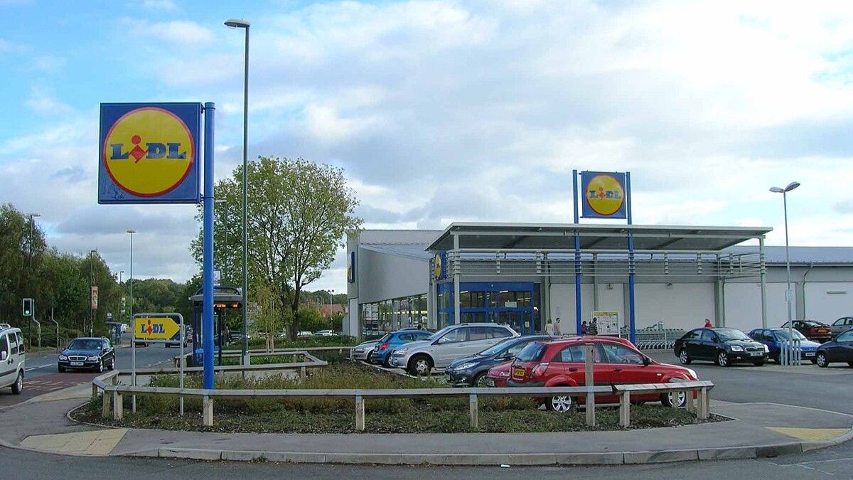 Lidl ví jak na to. Začal prodávat perfektní výrobek za pár kaček, který všem Čechům zachrání letošní léto