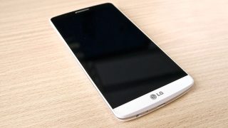 Pozor: Tenhle typ SMS zprávy vám vyluxuje celý bankovní účet. Přišla na telefon i vám?