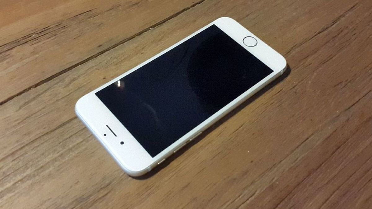 Vybíjí se váš telefon příliš rychle? Ani to nezjistíte, ale jde o velké ohrožení. Mobil byl nenávratně napaden