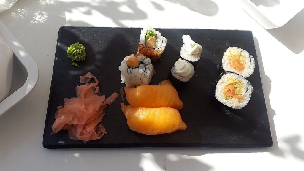 V Kauflandu jsou zbrusu nové obchody. Co nabízí a jak vypadají? Přinášíme odpověď 5 sushi