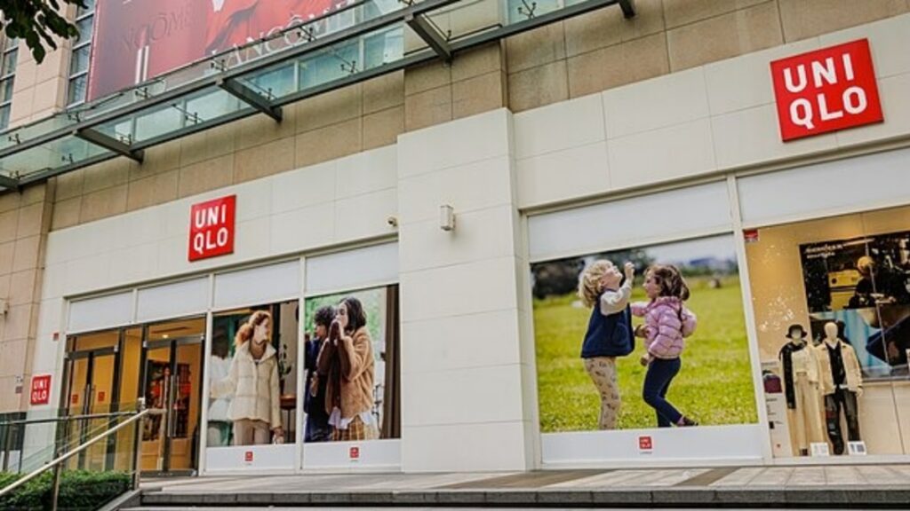 modni retezec uniqlo