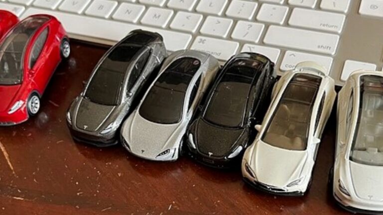 stara auticka sberatelstvi