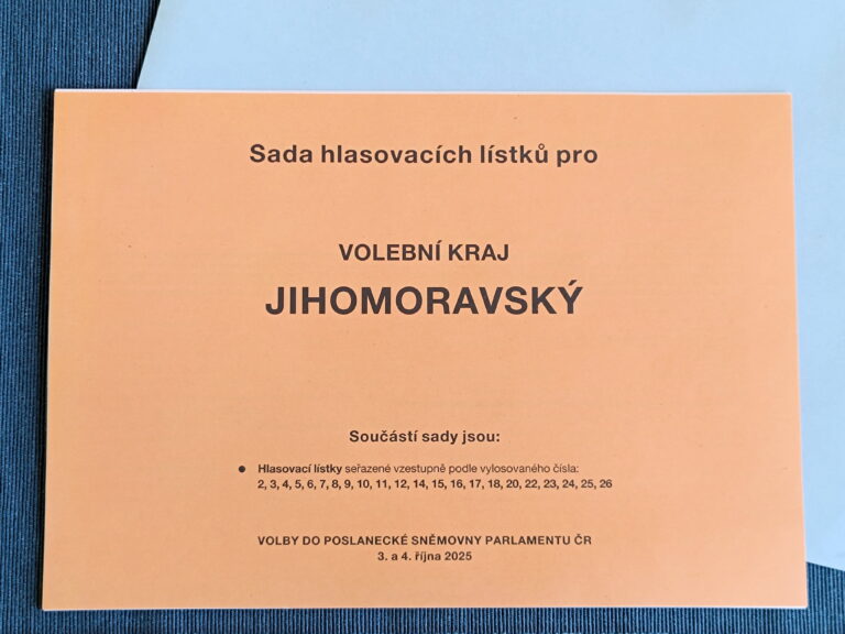 volby 2025 sada hlasovacich listku jmk 120911