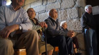 Znáte základní částky a pravidla důchodů? Pouze lidé s opravdu dobrým přehledem zvládnou víc než polovinu otázek