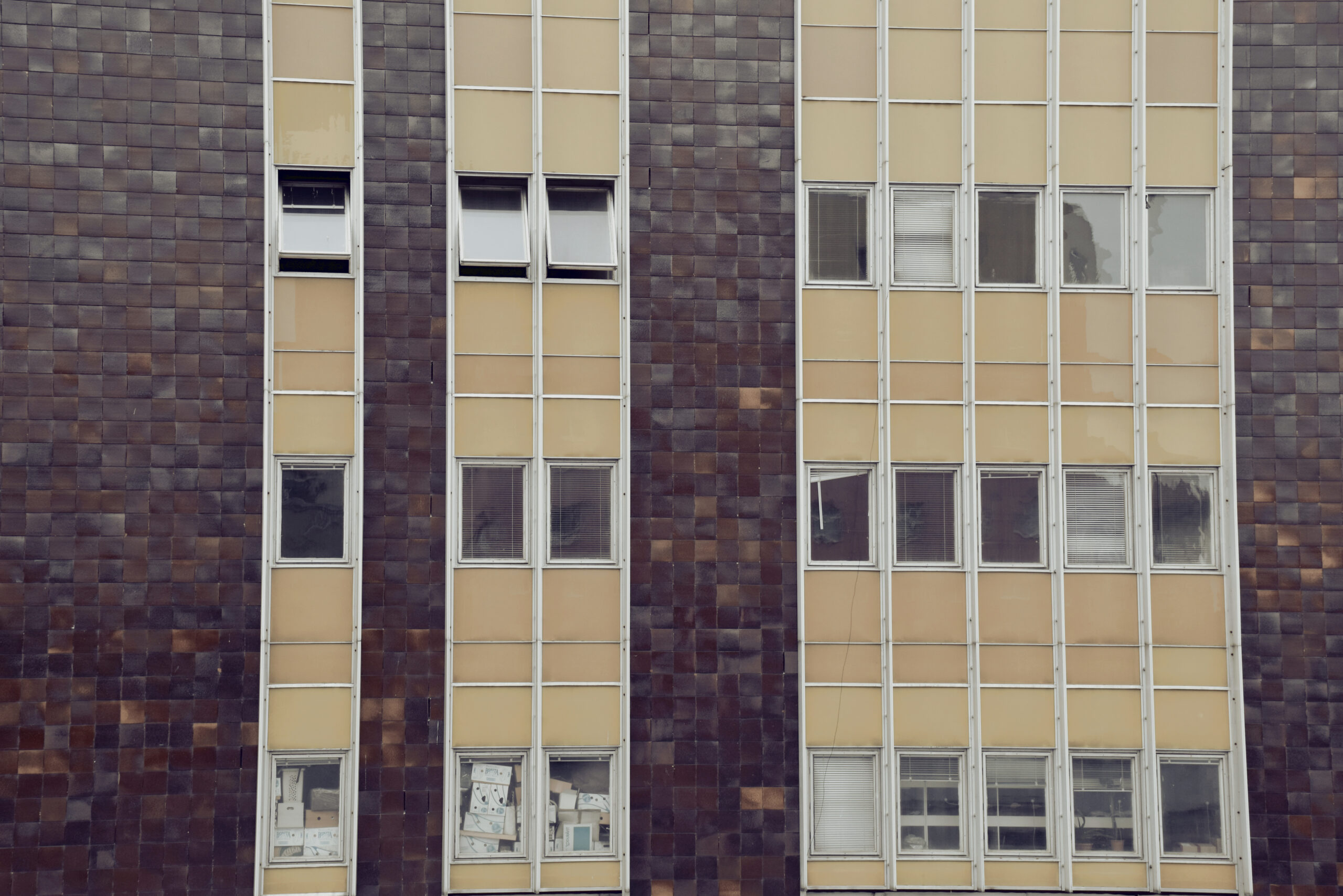 Retro výzva: Reklamy a slogany z pozdního socialismu. Pokud uspějete, paměť máte ostřejší než většina