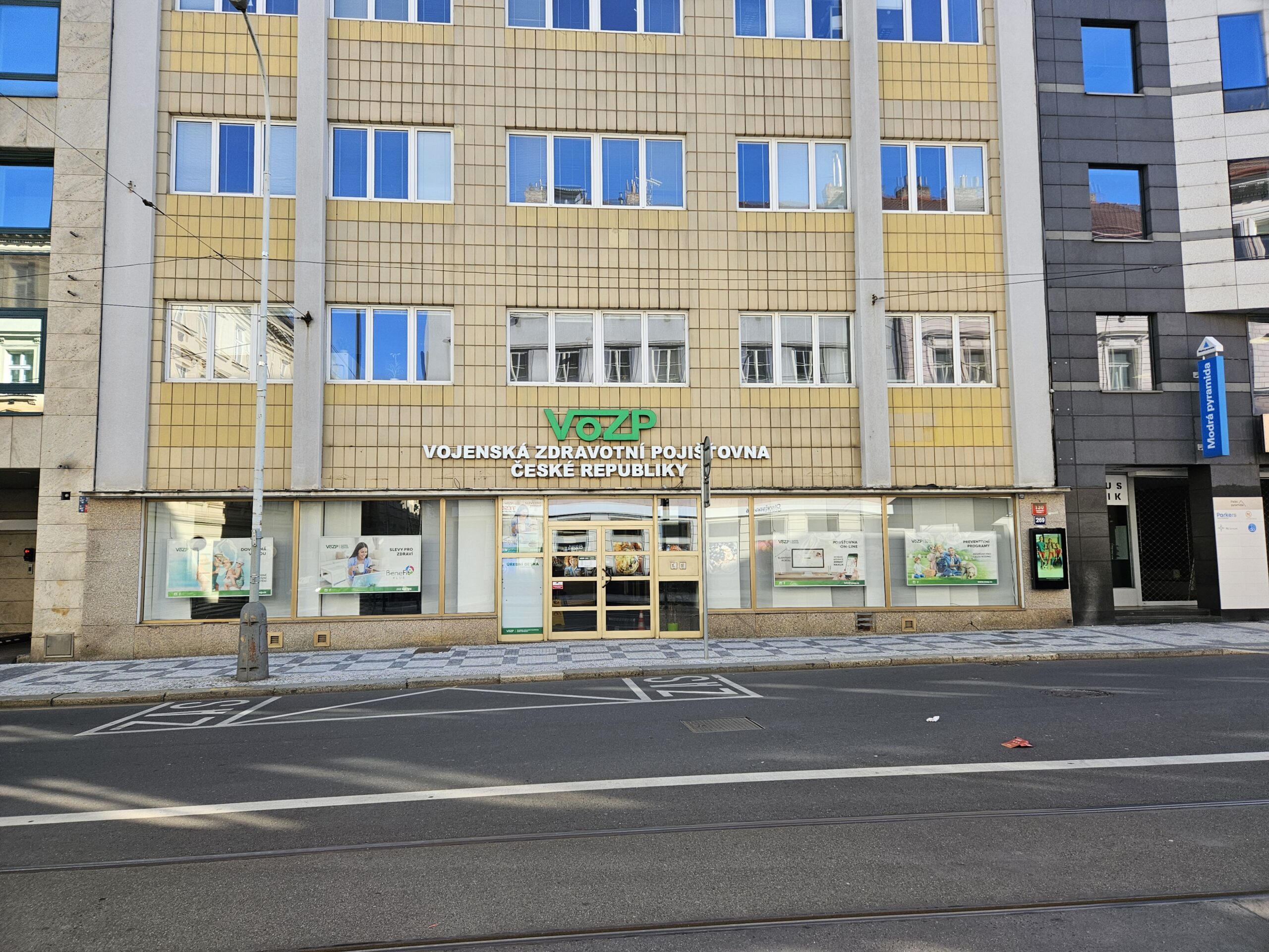 Kvíz: Víte, co musíte povinně hlásit úřadům? Jen opravdu pečliví zvládnou víc než polovinu