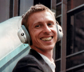 České komedie, které znáte po jediné větě z děje. Stačí pár nápověd a poznáte, co ve Vás z těch filmů opravdu zůstalo